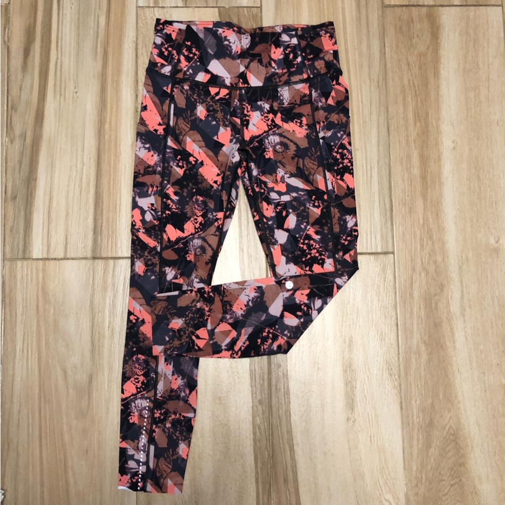 Lululemon high rise leggings crop 23”